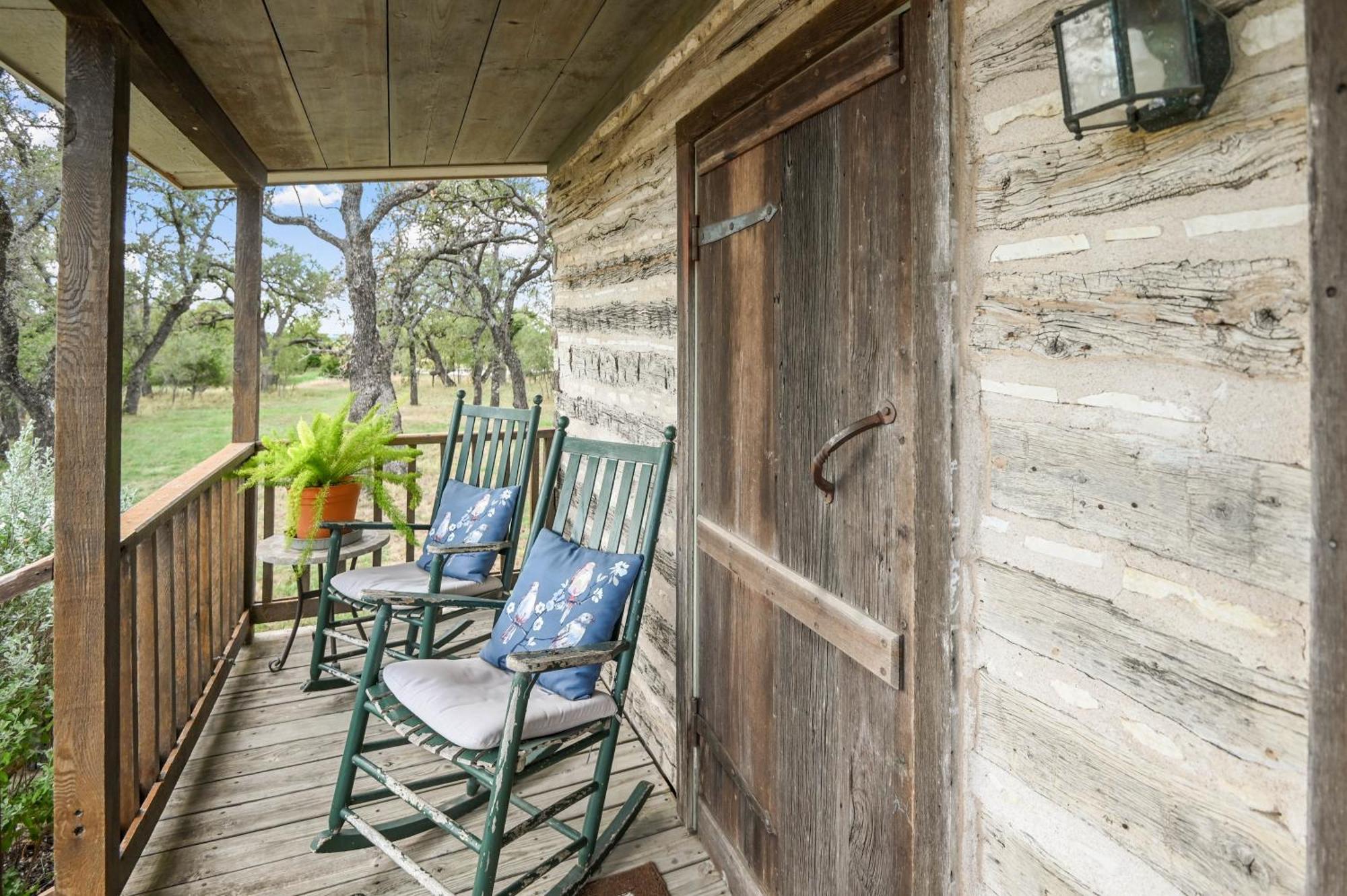 Cabins On Knopp School-Chula Vista Cabin 弗雷德里克斯堡 外观 照片
