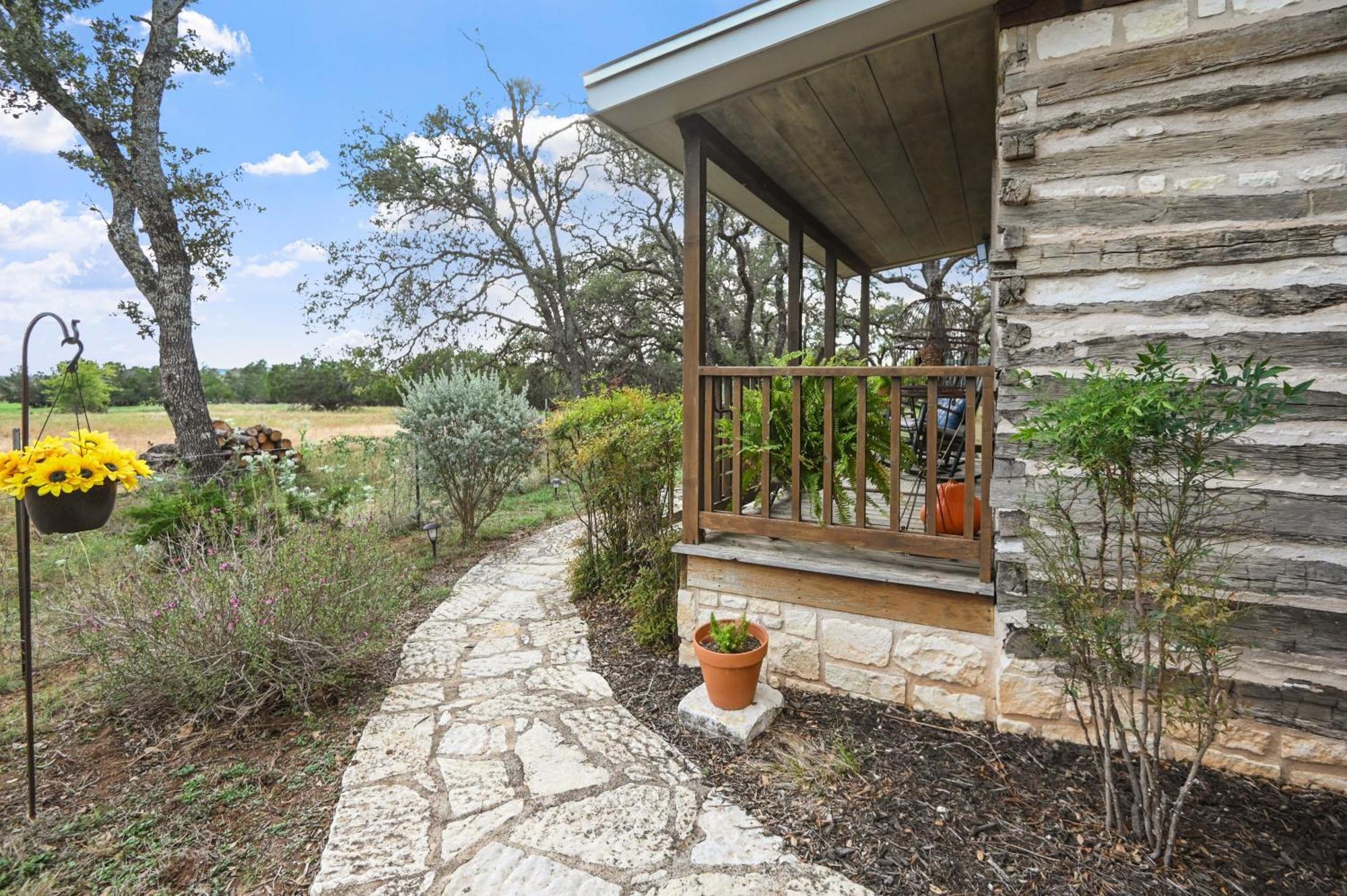 Cabins On Knopp School-Chula Vista Cabin 弗雷德里克斯堡 外观 照片